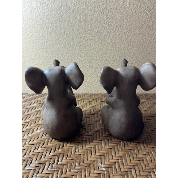 Ari Bookends Reading Elephant Statuettes Classic Brown Resin - Set of 2 - Picture 4 of 13